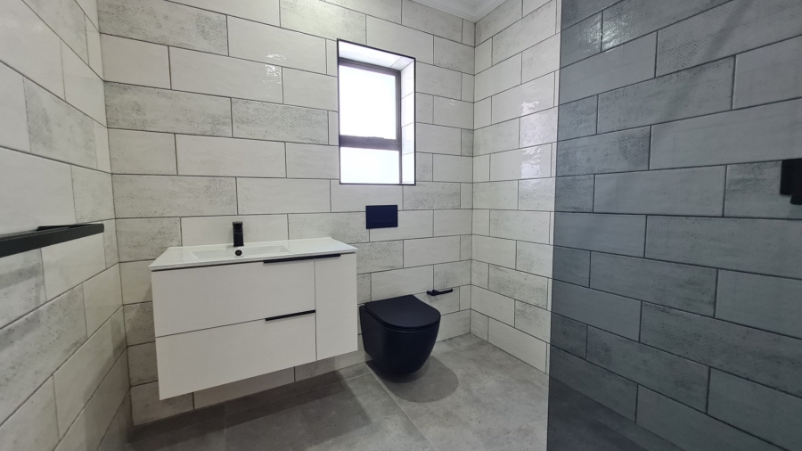 3 Bedroom Property for Sale in Dana Bay Western Cape